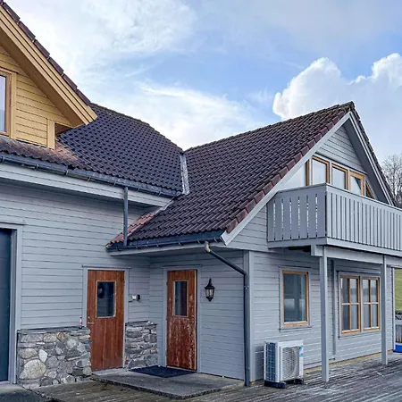 4 Bedroom In Skartveit * Kåda