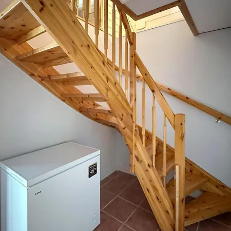 4 Bedroom In Skartveit Appartement *