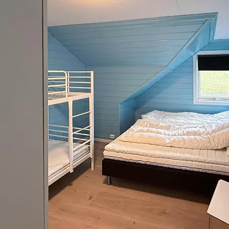 Appartement 4 Bedroom In Skartveit *