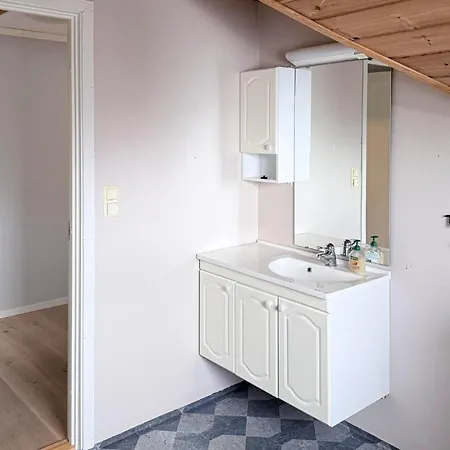 4 Bedroom In Skartveit